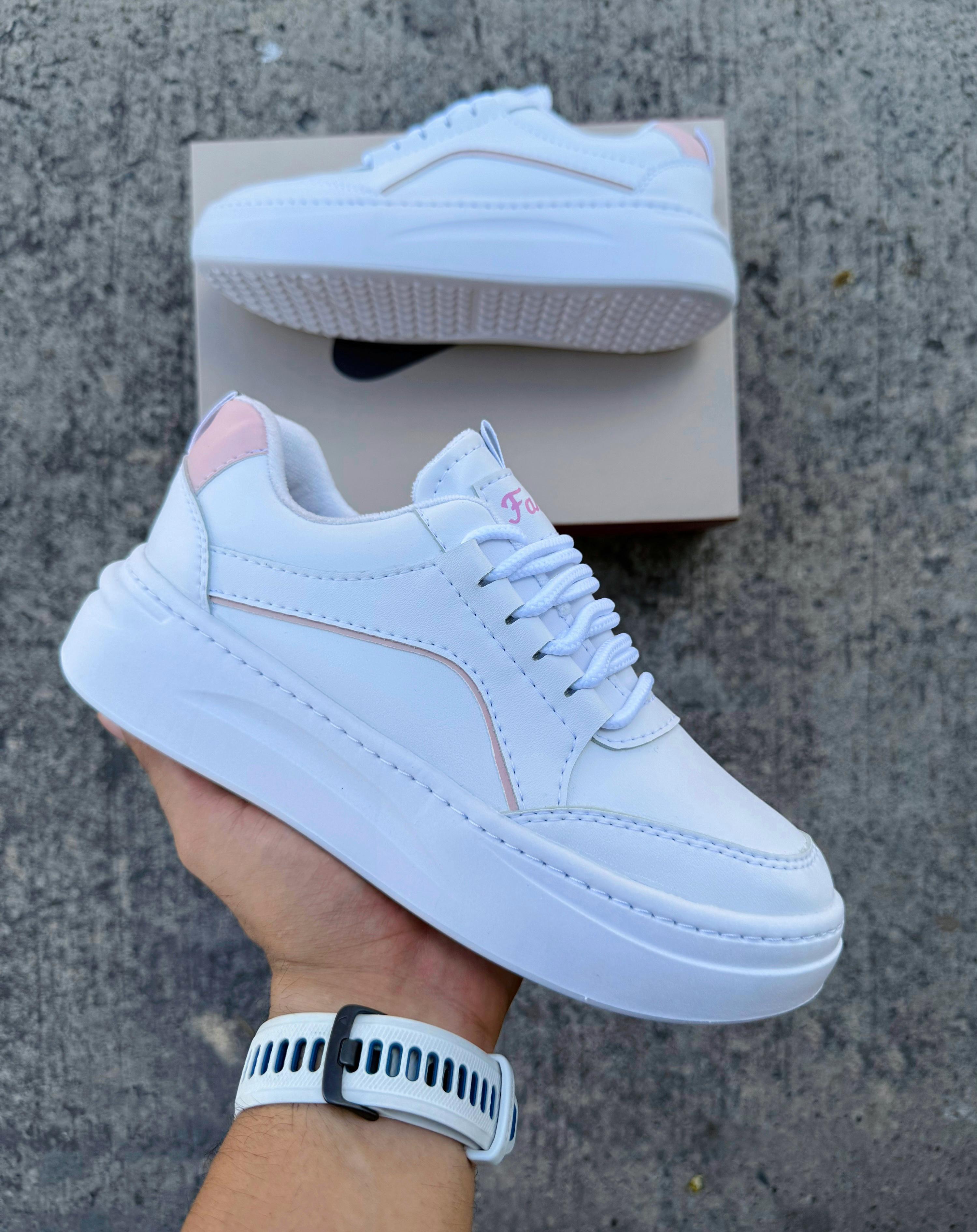 Blanco rosa